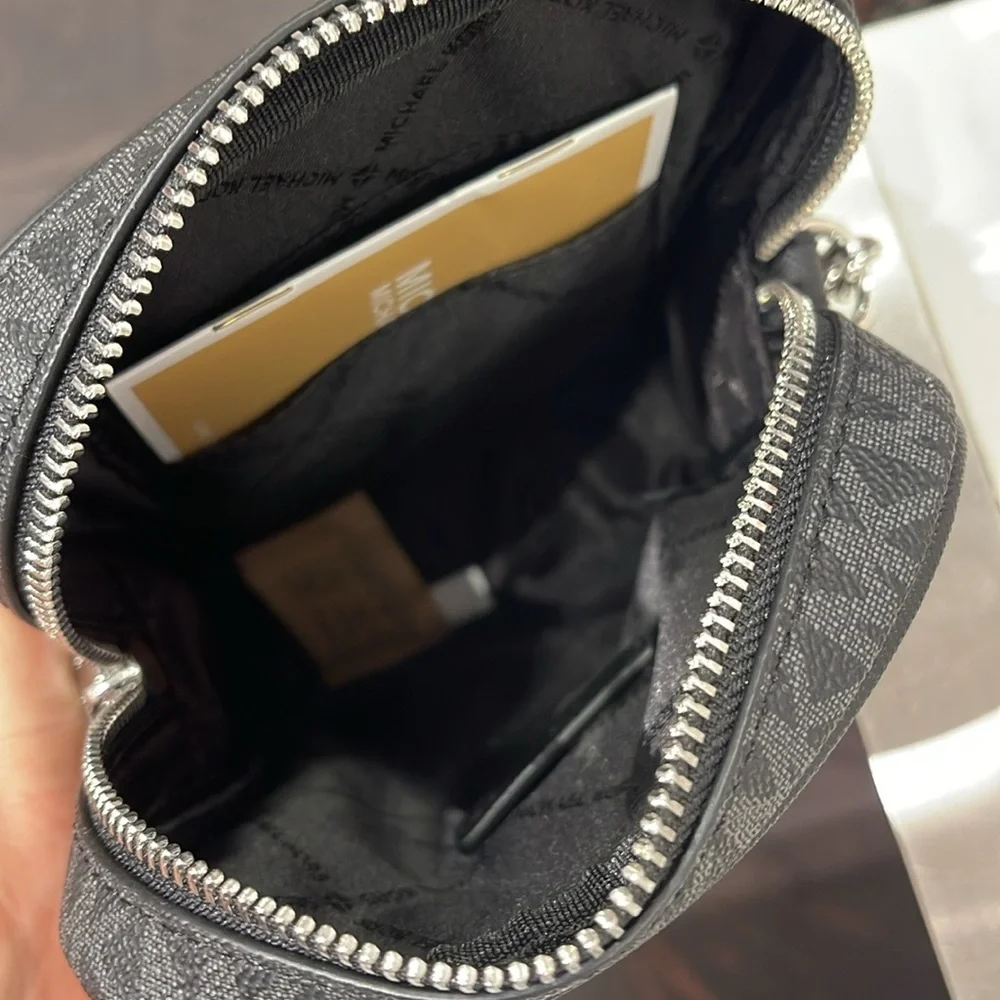 MICHAEL KORS Jet Set Trav Md Logo Crossbody Flight NS Black/Silver NWT Messenger